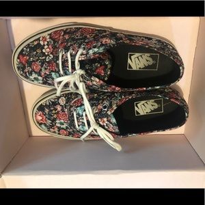Floral Vans (7.5)